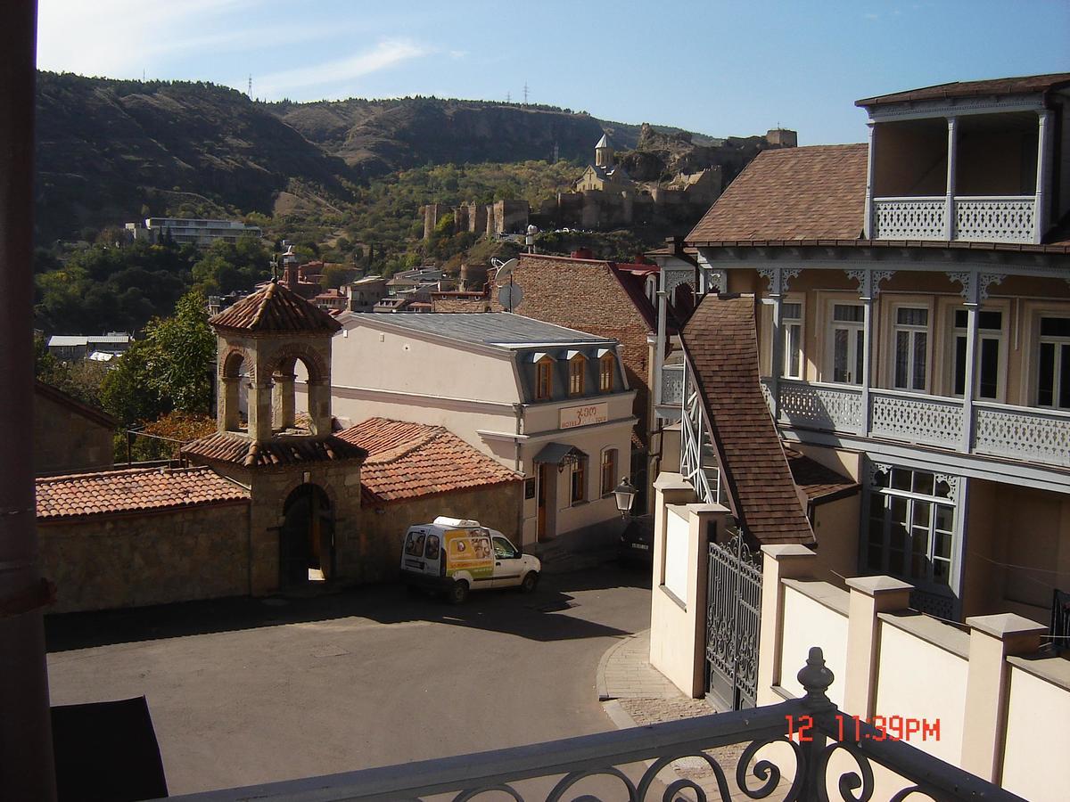 Old Metekhi Apartment Тбілісі Екстер'єр фото